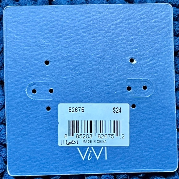 🐳Faux Turquoise Stone Silver Tone Dangle Earrings by Cookie Lee - Picture 5 of 6